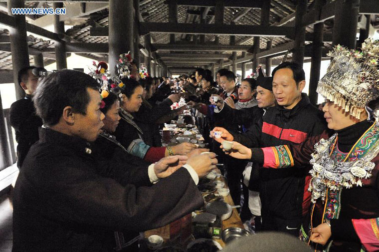 People celebrate 100th anniversary of bridge completion in SW China