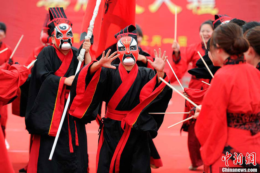 Ancient coming-of-age ceremony revived in Xi’an