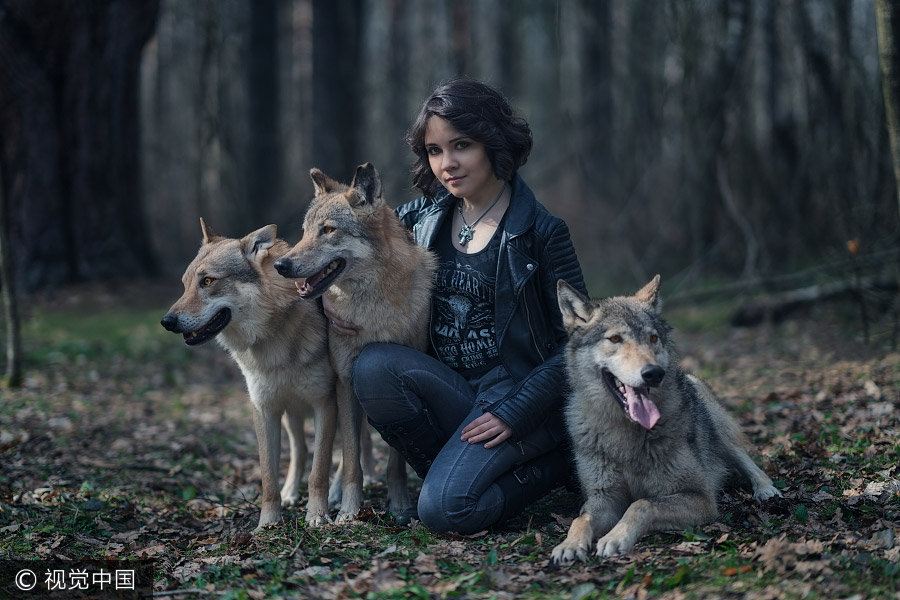 Beauty and beasts: Photo shoot in the wild