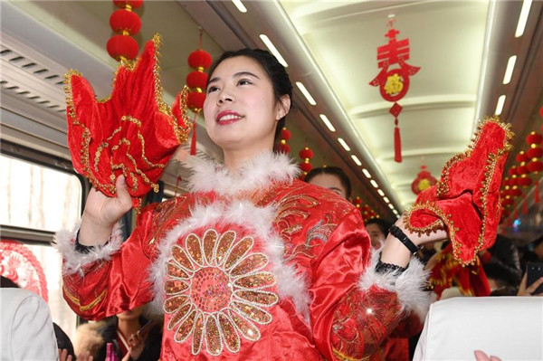 Spring Festival Gala on T302 train