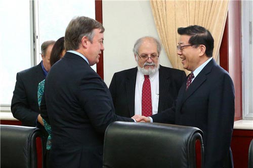 President Li Wei meets with ASU President