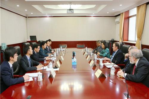 President Li Wei meets with ASU President