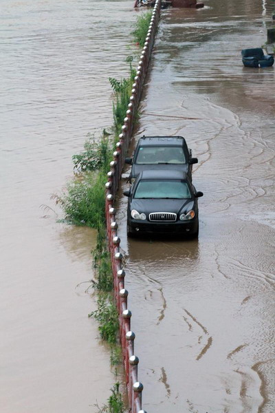 Rain triggers floods in northern Fujian