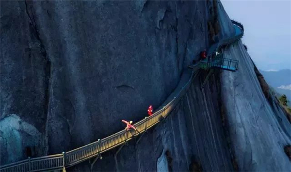 Nature gallery on Jinnao Mountain, E China