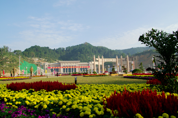 Martyrs Cemetery and Memorial Hall in Donglan