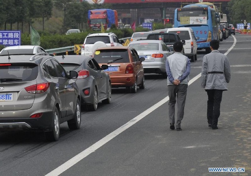 Highways witnesses traffic surge in SW China