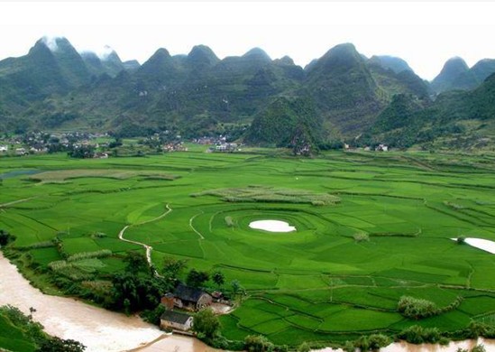 China's most beautiful geological park: Xingyi National Geological Park