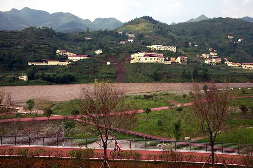 Chishui river valley tourism highway in Guizhou