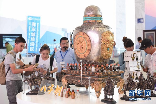 Cultural expo attracts tourists and businesses to Ordos