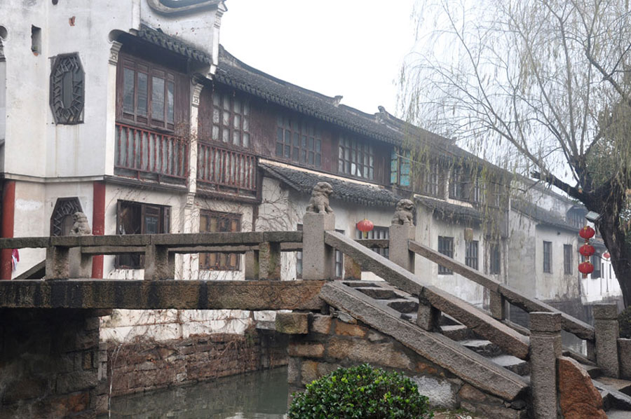 Trip to water town Zhouzhuang, China's Jiangsu