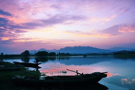 West Sea of Lushan Mountain (or Zhelin Lake)