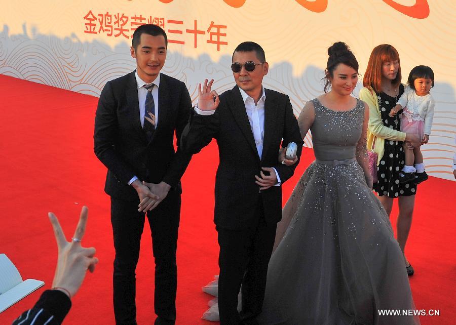 Stars shine at red carpet of 24th China Golden Rooster and Hundred Flowers Film Festival