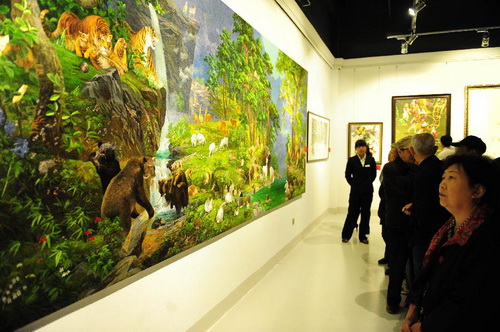 DPRK Art Exhibition held in China's Dandong