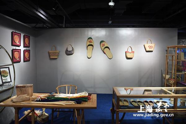 Jiading displays national handicraft at Shanghai Dashijie