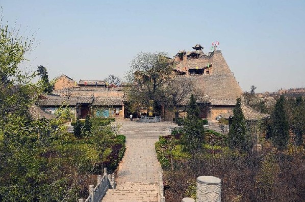 Duiyundong Taoist Temple