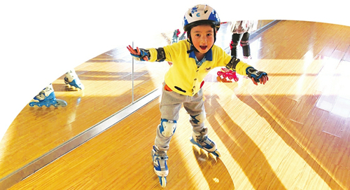 Winter sports entertain Shanxi residents