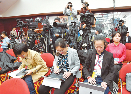 Shanxi attracts media spotlight at two sessions