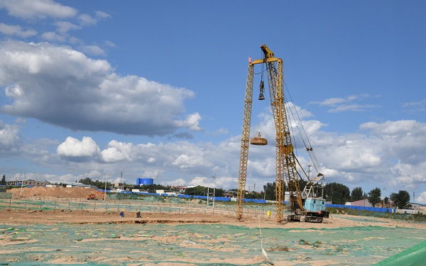 Jia Suotang inspects Dongshan campus construction