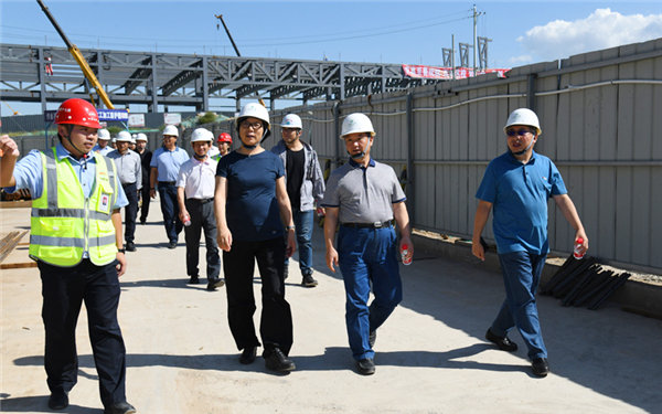 SXU officials pay a visit to Dongshan new campus