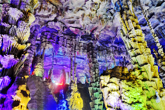 Karst cave in Tai'an offers geological wonders