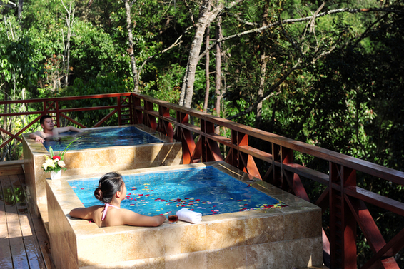 Pu’er New Century Meizi Lake Hot Spring Hotel