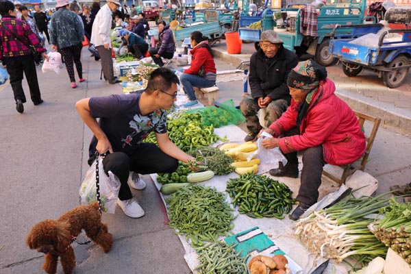 Heat wave? What heat wave? Heilongjiang residents shiver