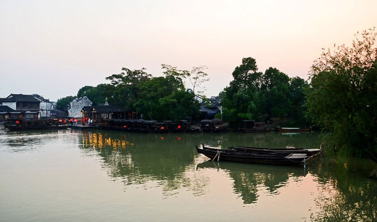 Wuzhen: A millenium waterbound town