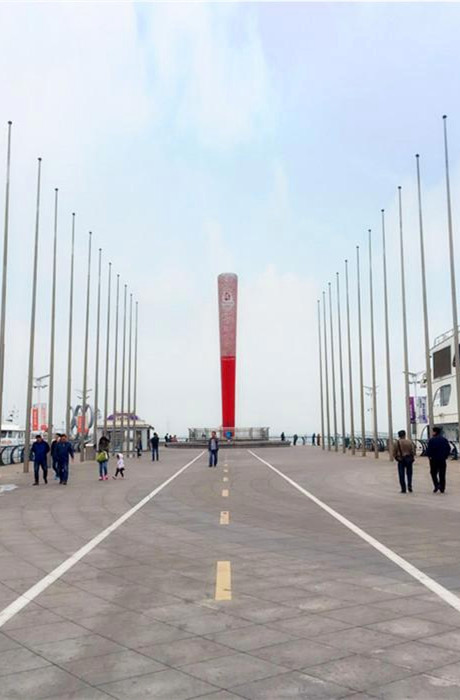 Qingdao, a city with green trees and red roofs