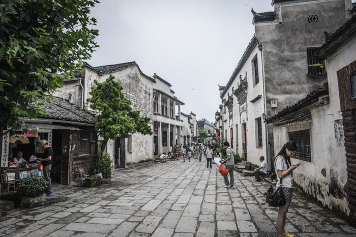 Hongcun, a village with 900-year old history