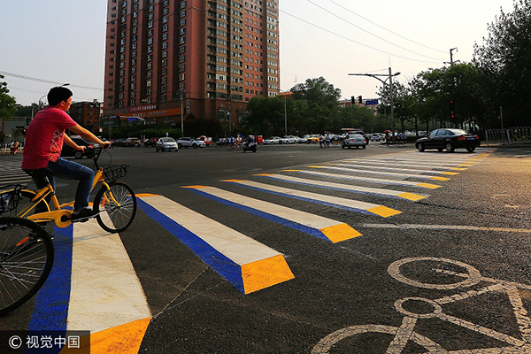 Who has the right of way on zebra crossings?