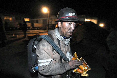 1 still missing after gas explosion at mine