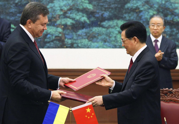 China, Ukraine agree to upgrade relations