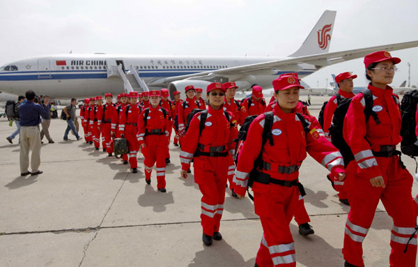 1st Chinese rescue team back home from Pakistan