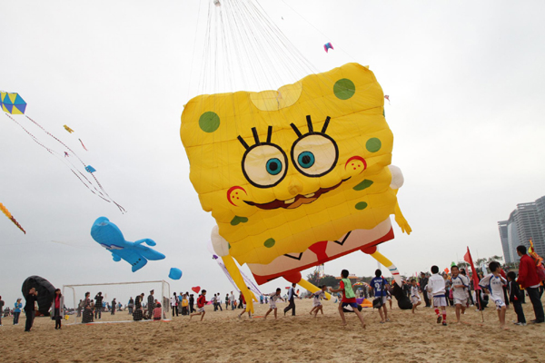 Let’s go fly a kite in Xiamen