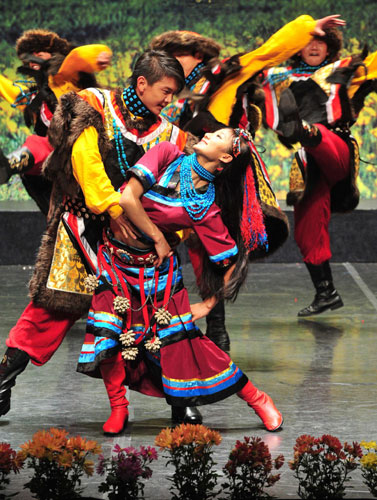 Traditional Tibetan performance in Spain