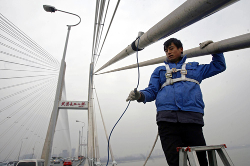 Bridge cable tested to ensure safety during Festival