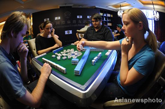 Expats compete at mahjong tables