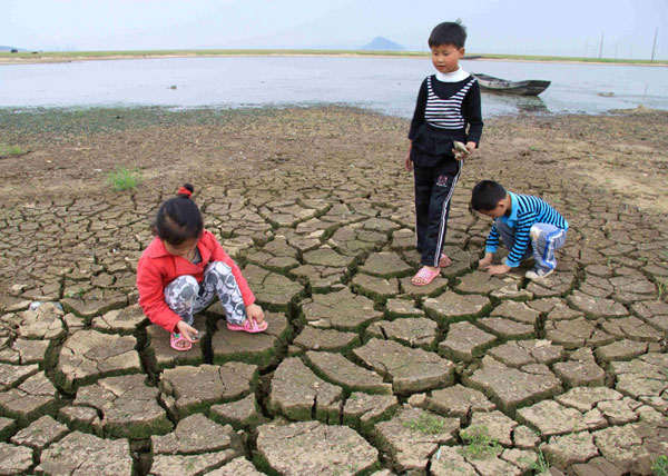 Severe drought ravages Central and East China