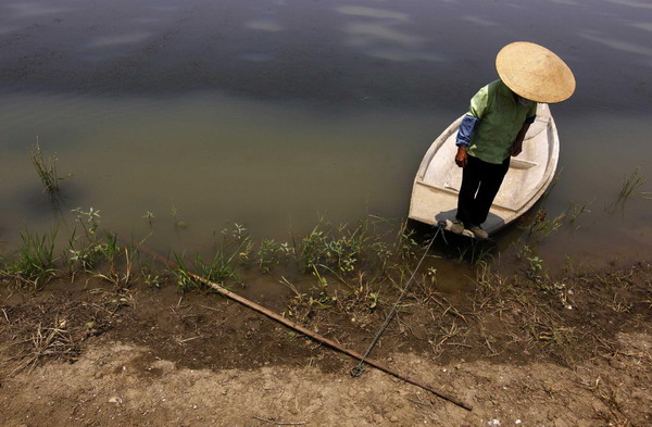 35m affected by severe drought in China