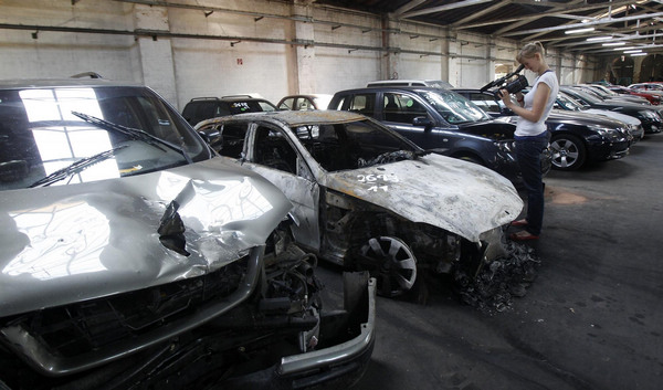 Arson attacks on cars surge in Berlin