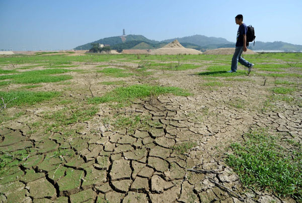 China's largest freshwater lake shrinking