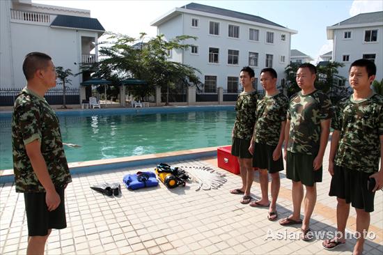 Lancang River 'bay watch' to the rescue