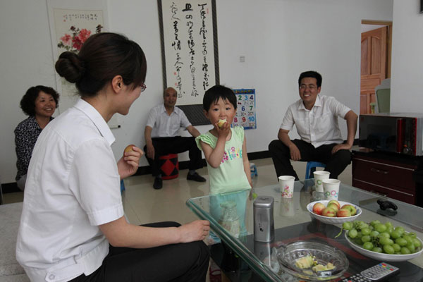 Couple works together at launch center