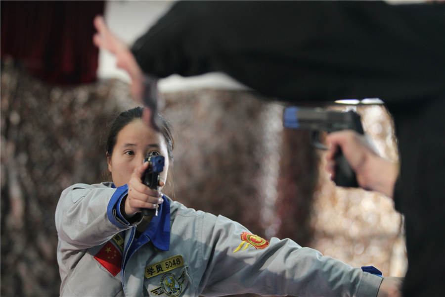 Future bodyguards receive training in Beijing