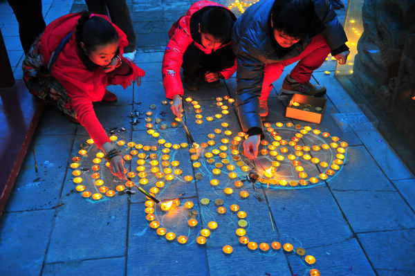 Candlelight prayer for peace