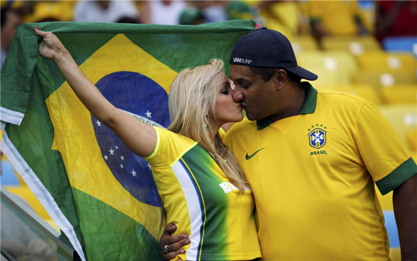 Cheering fans at the Confed Cup final