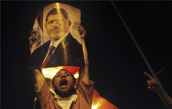 Pro-Morsi protesters, police face off in Cairo