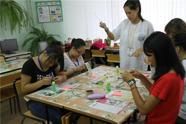 Chinese quake teenagers heal in Russia