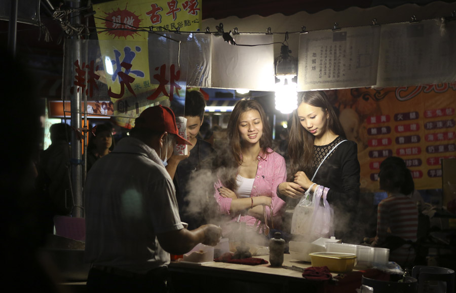 Photographers' lenses on Taiwan