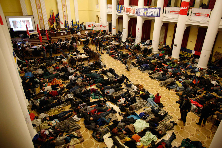 Pro-EU protesters occupied Kiev's City Hall in Ukraine